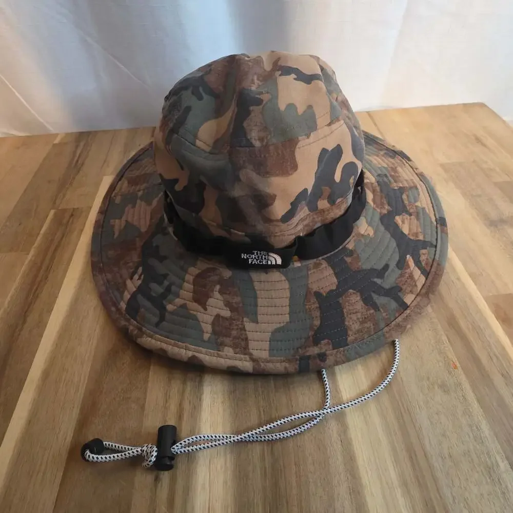 The North Face Brimmer Bucket Hat Camouflage Print with Adjustable Chin Strap
